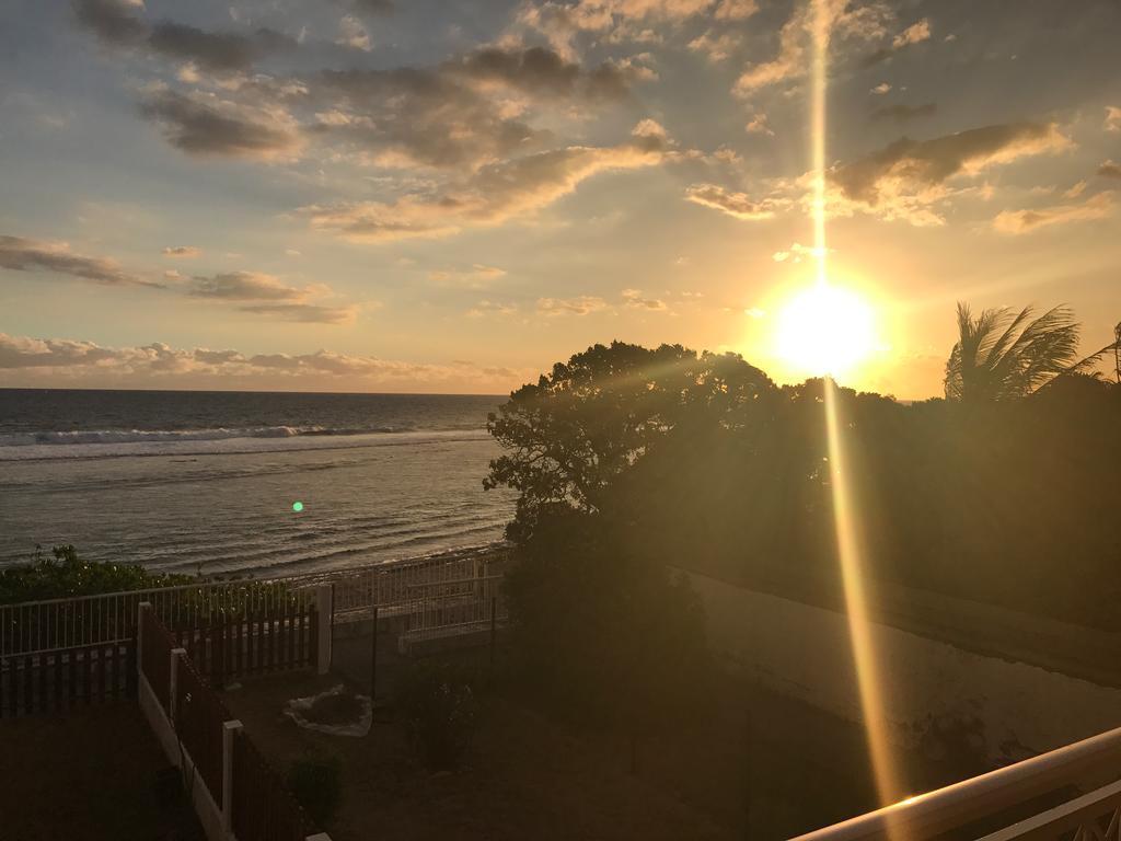 Le Petrel Blanc - Appartement Sur La Plage De La Souris Blanche Trois Bassins Екстериор снимка